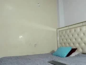 alejo_gray1 — GOAL: cum show [808 tokens remaining] Welcome to my room! #femboy #18 #teen #twink #bigcock