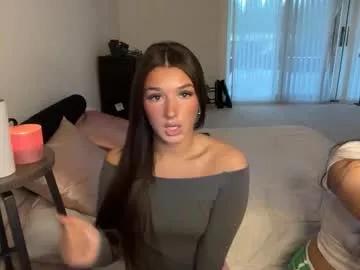 Freechat alexajefferies on Chaturbate
