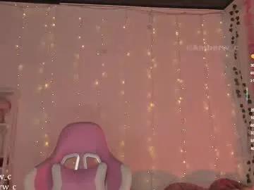 amberw_c — GOAL: Show pussy [99 tokens remaining] Hiii, follow me Help me get 100 thumbs up, please .  Fav vibes 25 / 40 / 100 / 1000  : amberw_c #squirt #hairy #fuckmachine #feet #latina