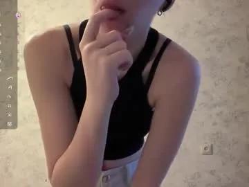 angelassmith — Goal: Eye contact #new #natural #18 #bigboobs #lovense [25 tokens remaining]