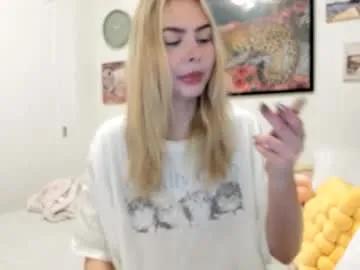 ariah_is_blonde on Chaturbate 