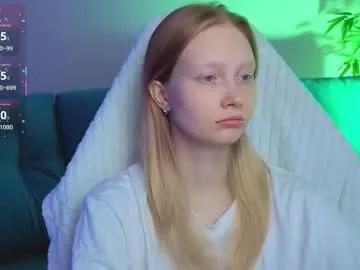 bjliki — HANDBOOBS AND PLAY TITS [200 tokens left] #18 #lovense #teen #skinny #natural