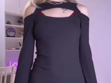 Freechat butteflai on Chaturbate