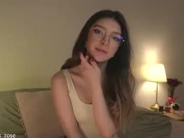 Freechat call_me_rosie on Chaturbate