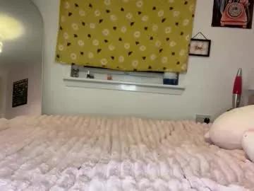 Freechat cheekykatx on Chaturbate