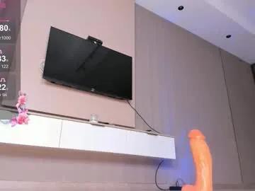 Freechat cherrypie_001 on Chaturbate