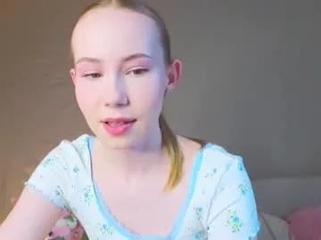 Freechat cuute_angell on Chaturbate