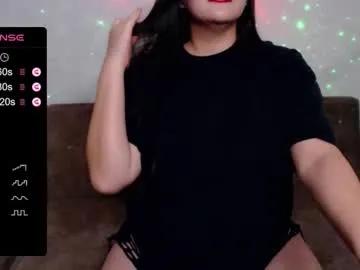 Freechat dandelionynyyy on Chaturbate