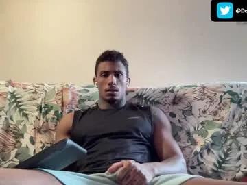 Freechat deepthroatfucker_ccs on Chaturbate