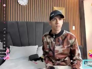 Freechat derrymeyers on Chaturbate