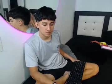 Freechat dravith_and_valery on Chaturbate