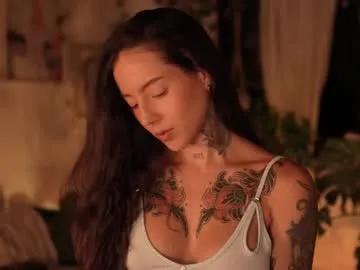 effylowell_ on Chaturbate 