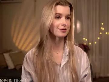 Freechat eli_journey on Chaturbate