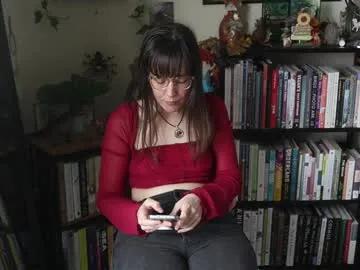 ellynaomi on Chaturbate 