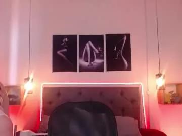 Freechat emily_leinn on Chaturbate