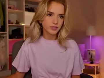 Freechat entya on Chaturbate