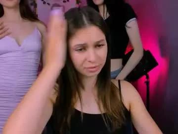 Freechat flora_ri on Chaturbate