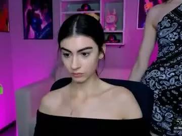 Freechat flora_ri on Chaturbate