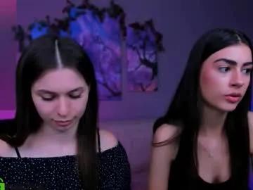 Freechat flora_ri on Chaturbate