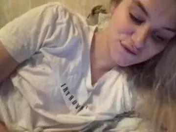 Freechat foxfrromearth on Chaturbate