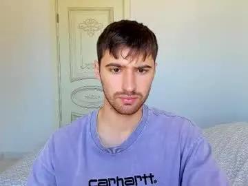 Freechat gilbertogonzales on Chaturbate