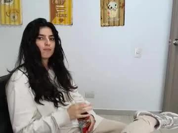 Freechat hollyshit_ on Chaturbate