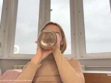 Freechat honey_sunshine on Chaturbate