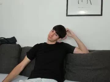 hotflirtyfella — Goal: Oil Show #18 #young #feet #lovense #uncut - Last Goal!