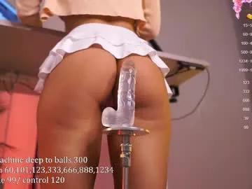 Freechat iamsavagegirl on Chaturbate