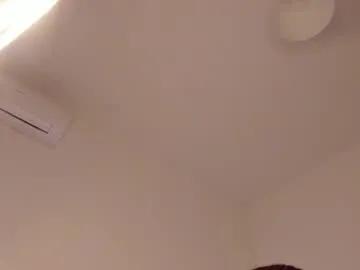 Away itsbellax on Chaturbate