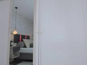 Freechat lili_foxy on Chaturbate