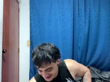 Freechat logan_x3 on Chaturbate
