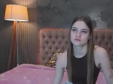 Chaturbate luisaclover is Freechat luisaclover — #teen #student #slim #young #feet