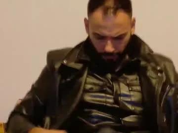 Freechat master_roberto333 on Chaturbate