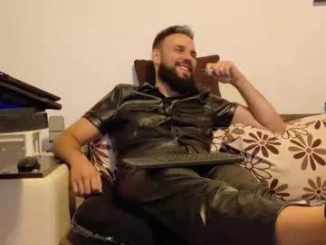 Freechat master_roberto333 on Chaturbate