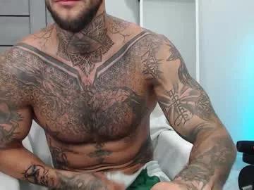 Freechat maxi_foxxx on Chaturbate
