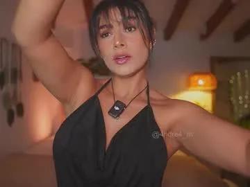 Freechat meegan1 on Chaturbate