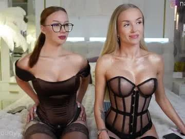 Freechat mia_cloudy on Chaturbate