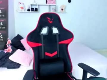 Private miascarlettttt on Chaturbate