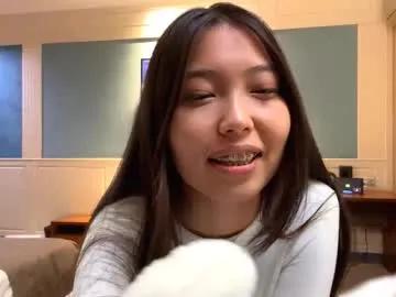 Away michalkandoll on Chaturbate