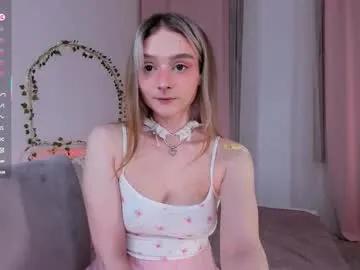 michellecoy — Hey cuties! #18 I'm playful, love a good vibe, and hope you're here for the same! - Goal: pillow rider () [69 tokens left] #petite #blonde #daddysgirl #cosplay