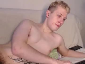 Freechat miluegin on Chaturbate