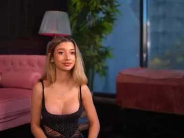 Freechat odettebensen on Chaturbate