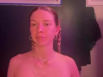 Private oliviahansleyy on Chaturbate