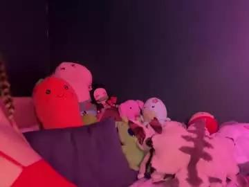 Private oliviahansleyy on Chaturbate