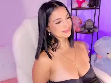 Freechat oliviamcneill on Chaturbate
