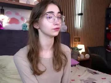 polly_bee — GOAL: lick your face [43 tokens remaining] Let me be your little girl... | #18 #skinny #young #teen #lovense