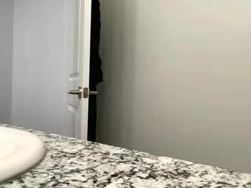 princessbaby525 — Blowjob w/dildo [140 tokens left] Hangout W/Me  #skinny #natural #new #brunette #young