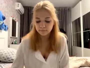 Freechat randareidling on Chaturbate