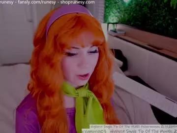Freechat runesy on Chaturbate
